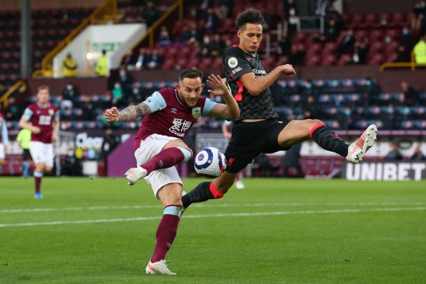 却很难在团 却很难在团